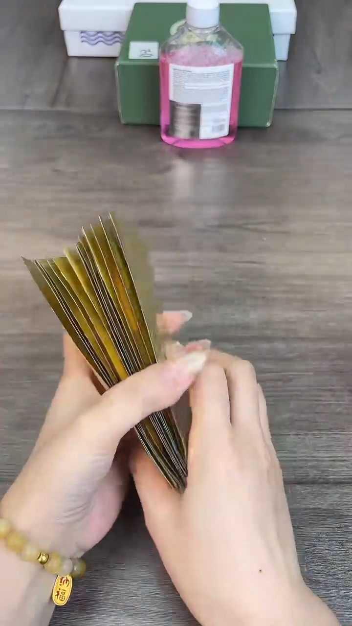 瓷片新号开播漏不停@@CQ802