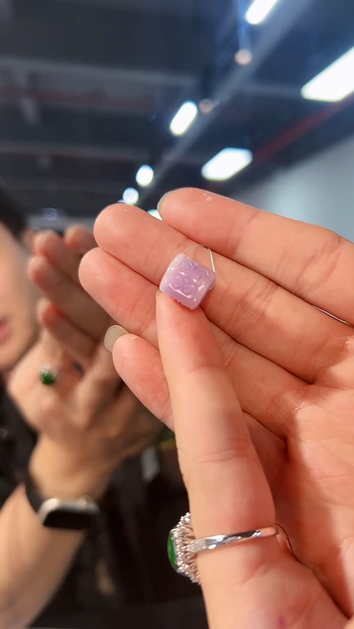 【闪购商品】翡翠颈饰未镶嵌缅料A货/支持复检/一件