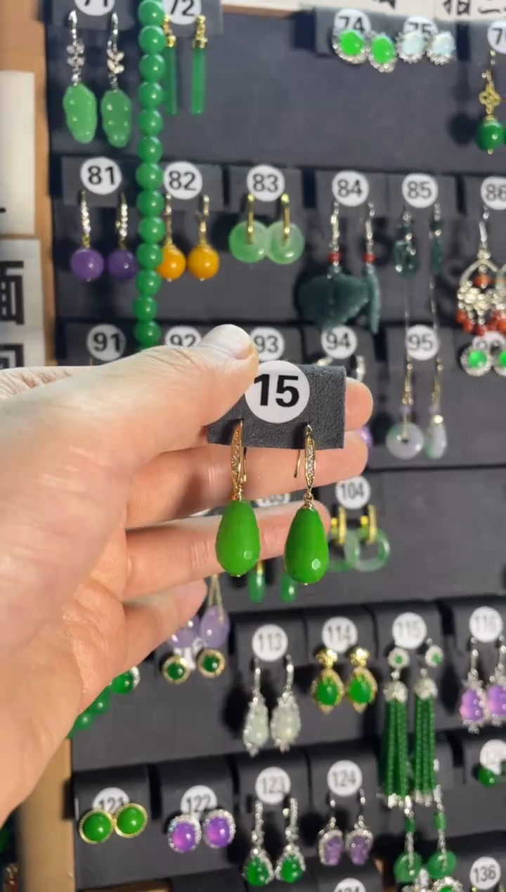 【闪购商品】翡翠颈饰银S925镶嵌15....