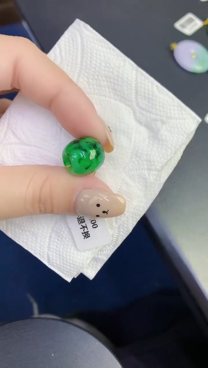 颈饰未镶嵌翡翠缅甸天然翡翠A货