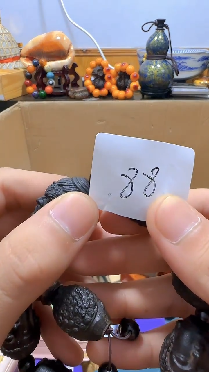 石英石铁合金天*空精美手手链链一个