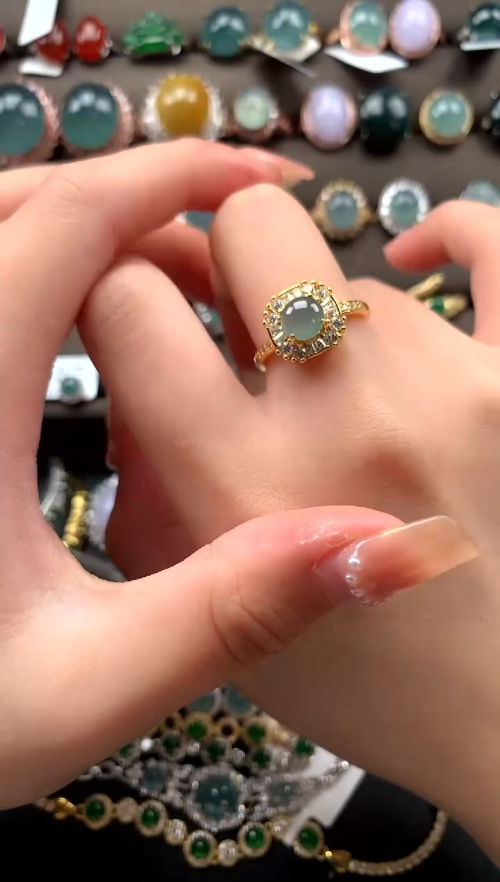 【闪购商品】翡翠戒指银S925镶嵌52114