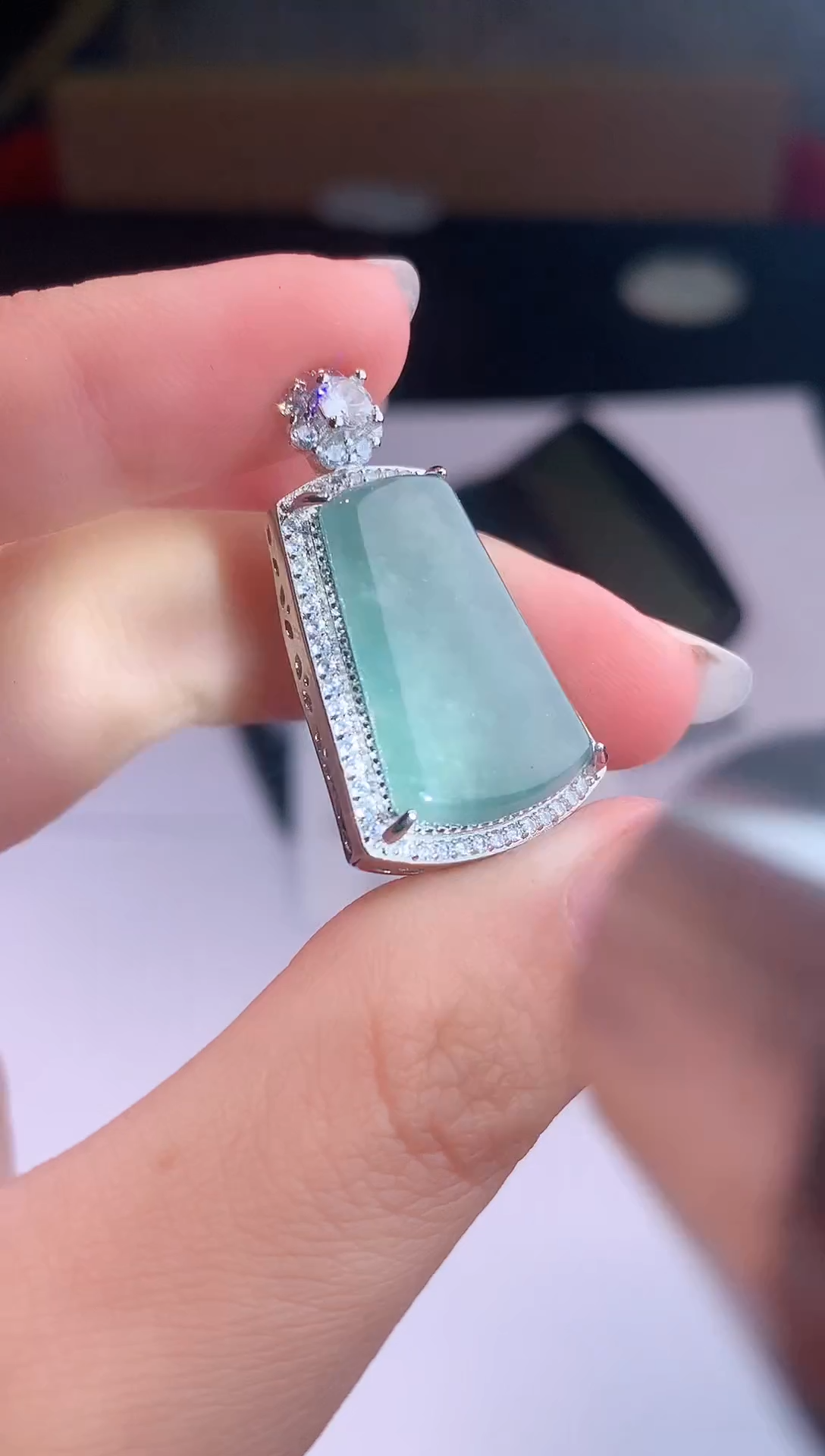 颈饰未镶嵌翡翠0芹0翡翠珠宝712