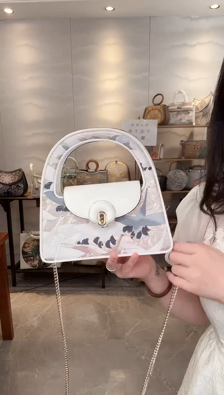 织物A****n【16号清仓福利】头层牛皮 小元宝