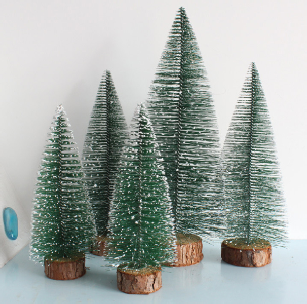 圣诞节沾白雪松小圣诞树 迷你松针圣诞树 橱窗桌面摆件 圣诞装饰