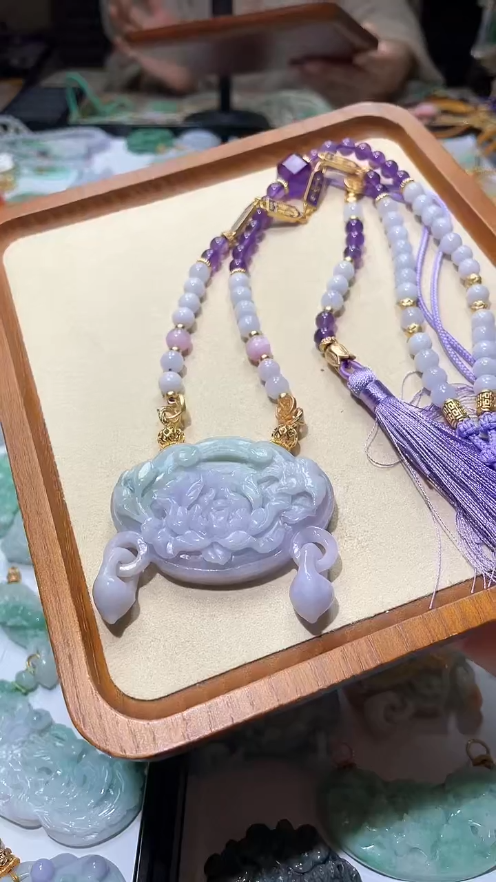 【闪购商品】翡翠颈饰未镶嵌吊坠