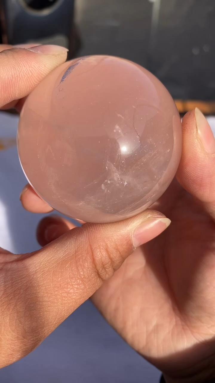 【闪购商品】芙蓉石球未镶嵌粉水晶球D673