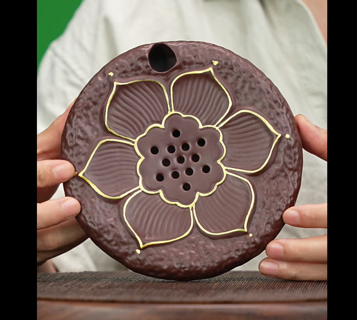 宜兴原矿紫砂泥料茶玩茶宠--莲花壶承（圆形）