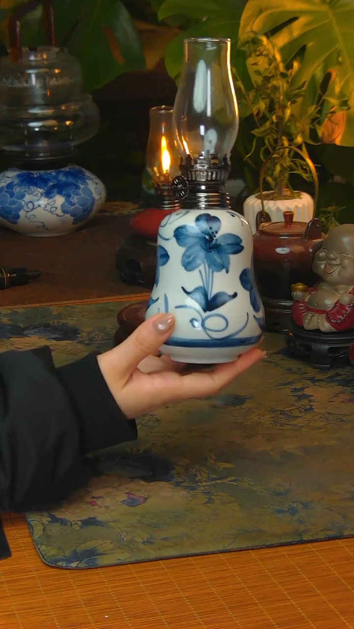 【闪购商品】景德镇陶瓷手工灯摆件