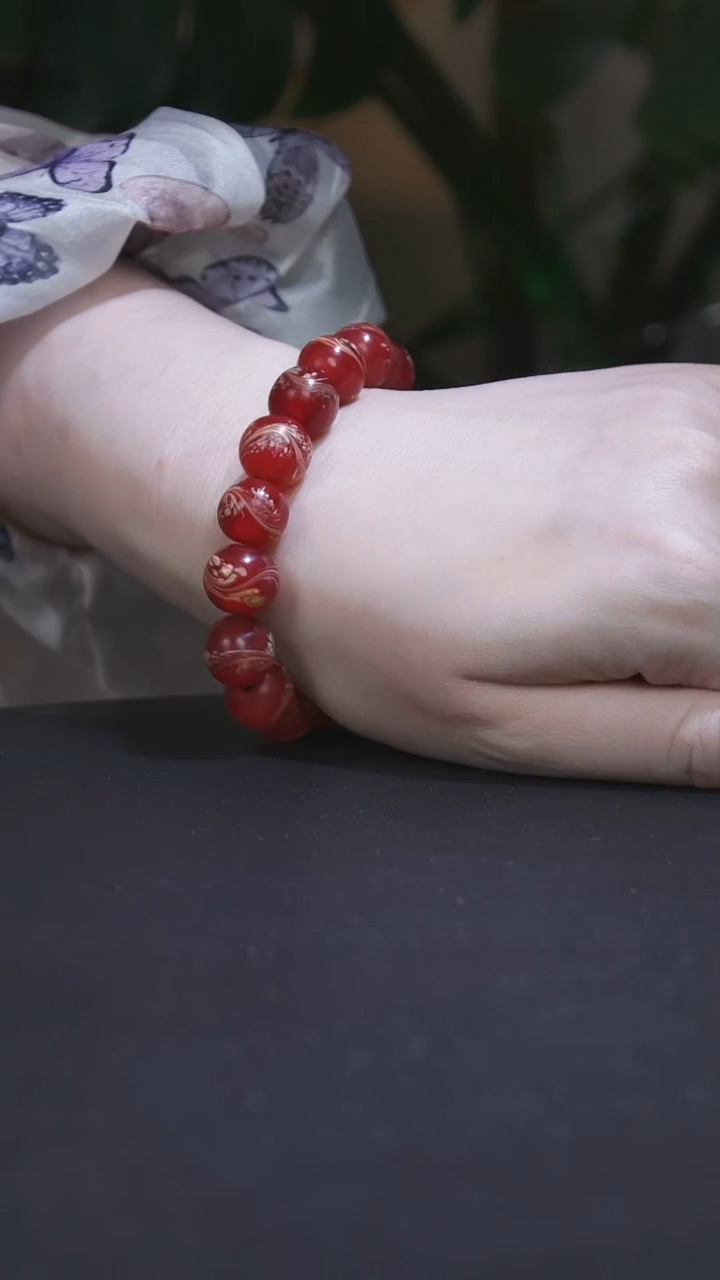 铜清代红色琉璃手串