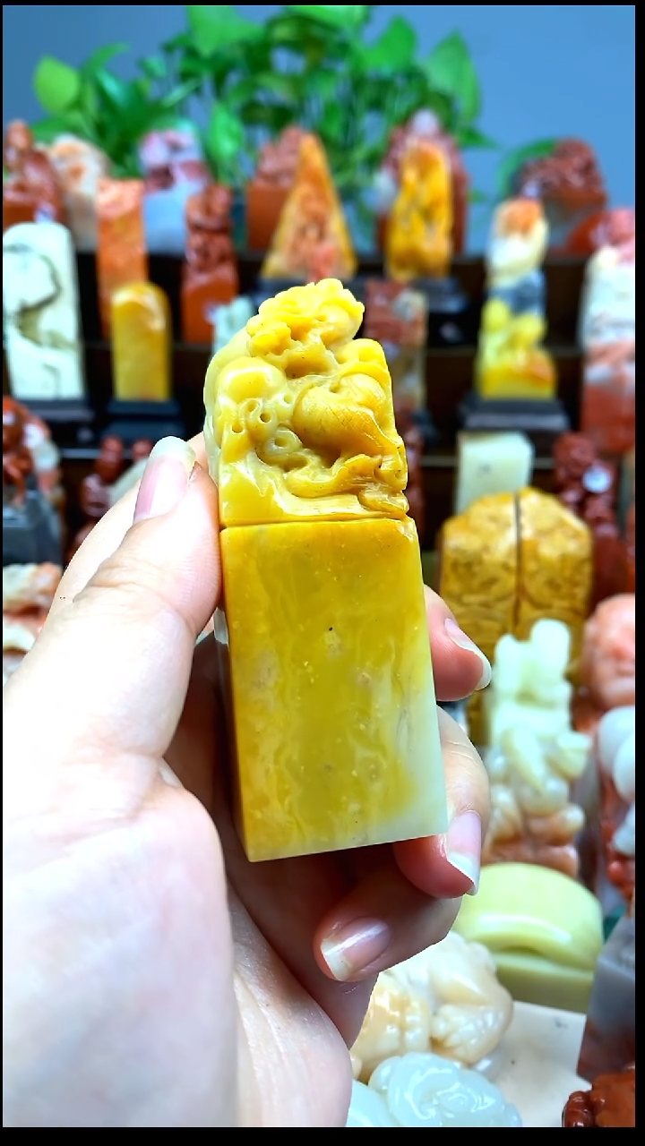 寿山石印石龙印章