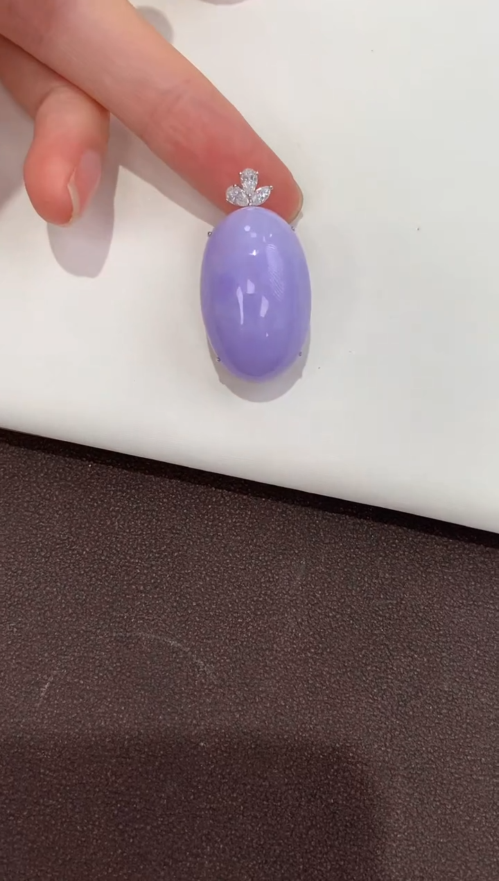 翡翠18K金镶嵌吊坠(赠链)天然缅甸A货翡翠