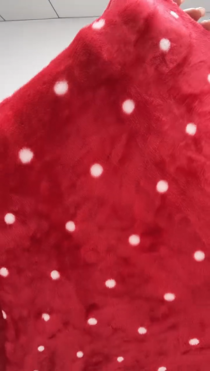 法兰绒1.6x2材质面料尺寸以主播介绍为准