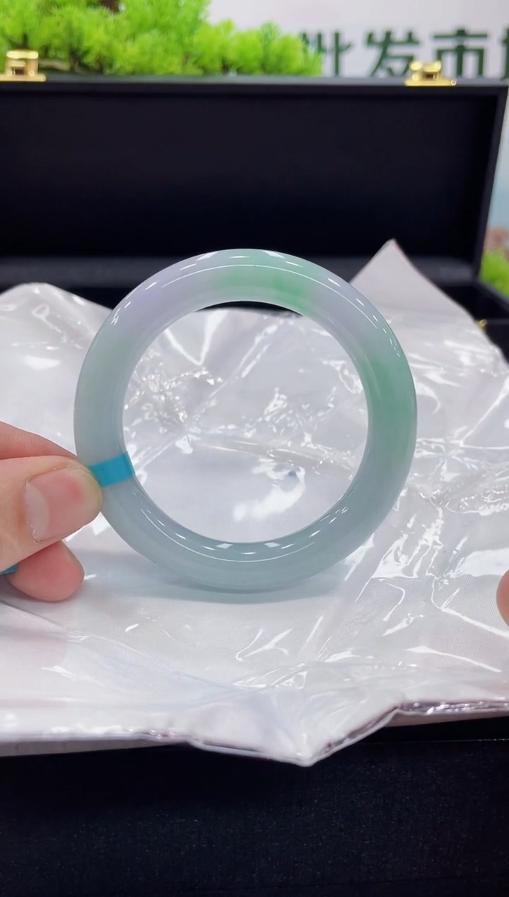 【闪购商品】翡翠手镯未镶嵌手镯