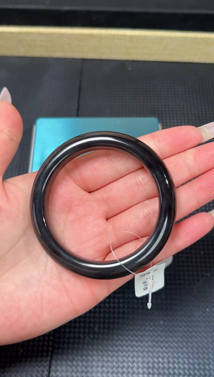 未镶嵌手镯和田玉4980