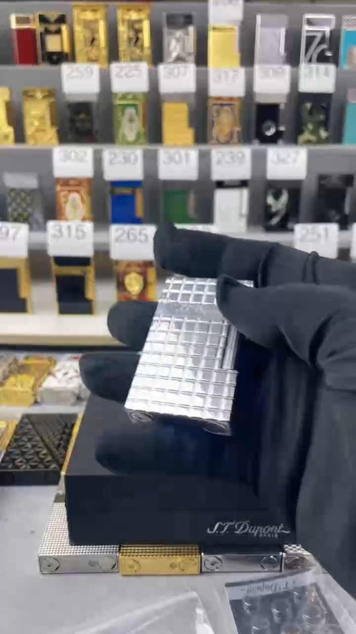 火苗轻奢打火机专属闪购链接1号链接：335