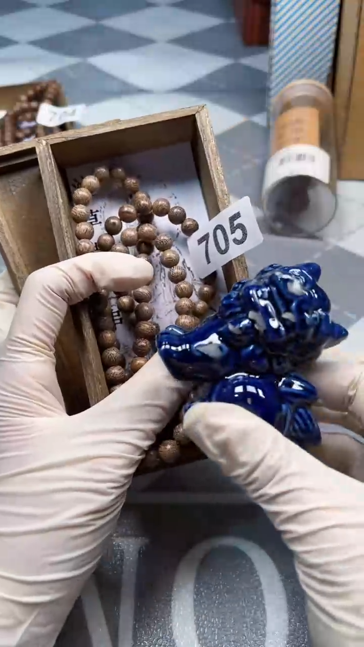 瓷片陶瓷如图所示周边