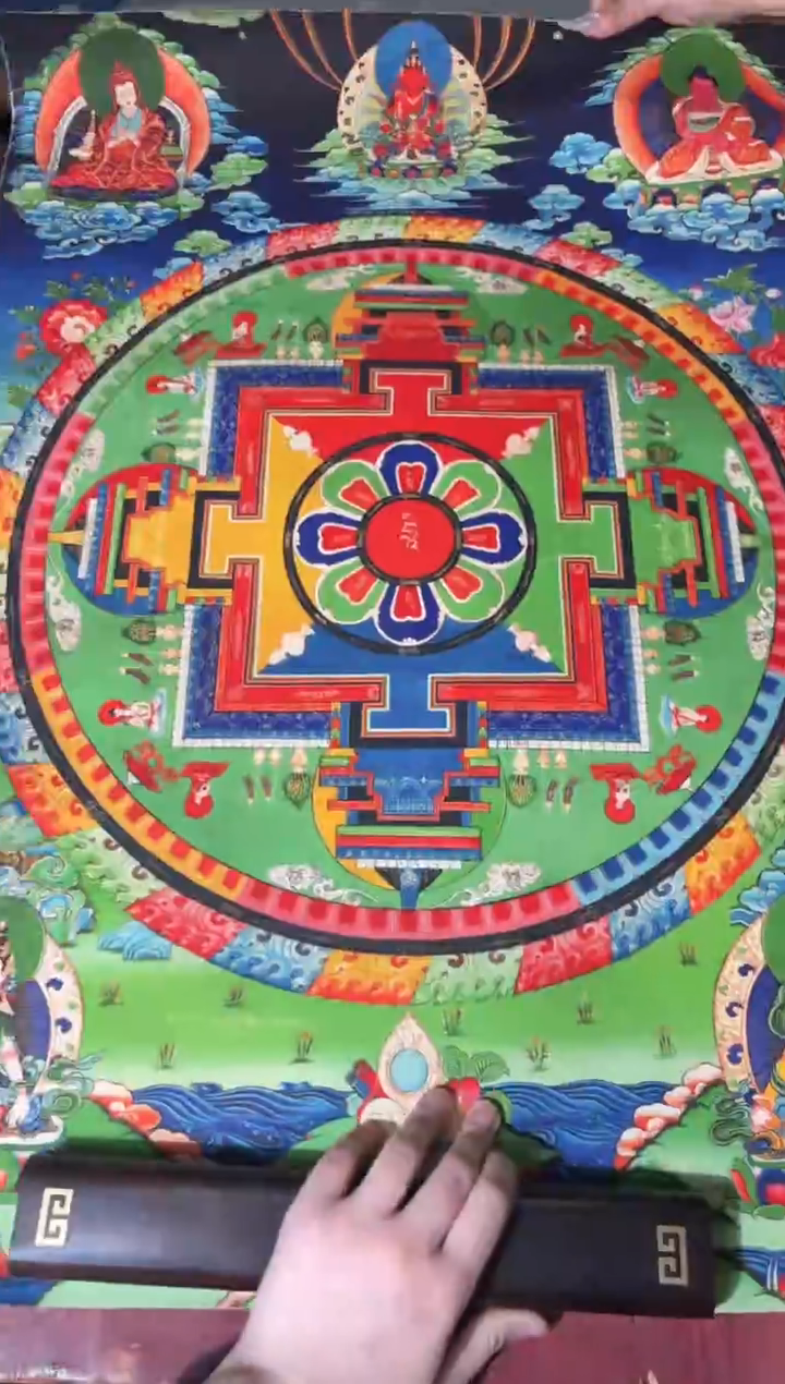 卷轴画龙妹的唐卡tk16