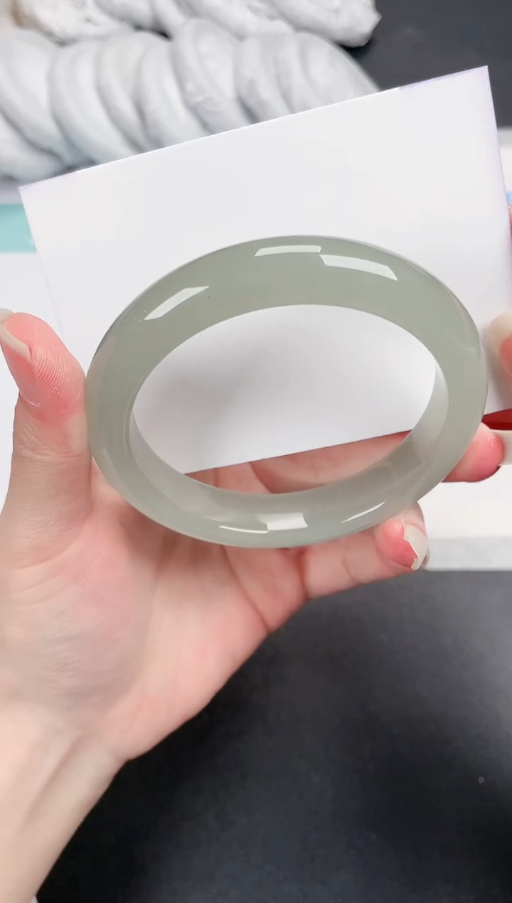 石英质玉手镯未镶嵌381-60.6