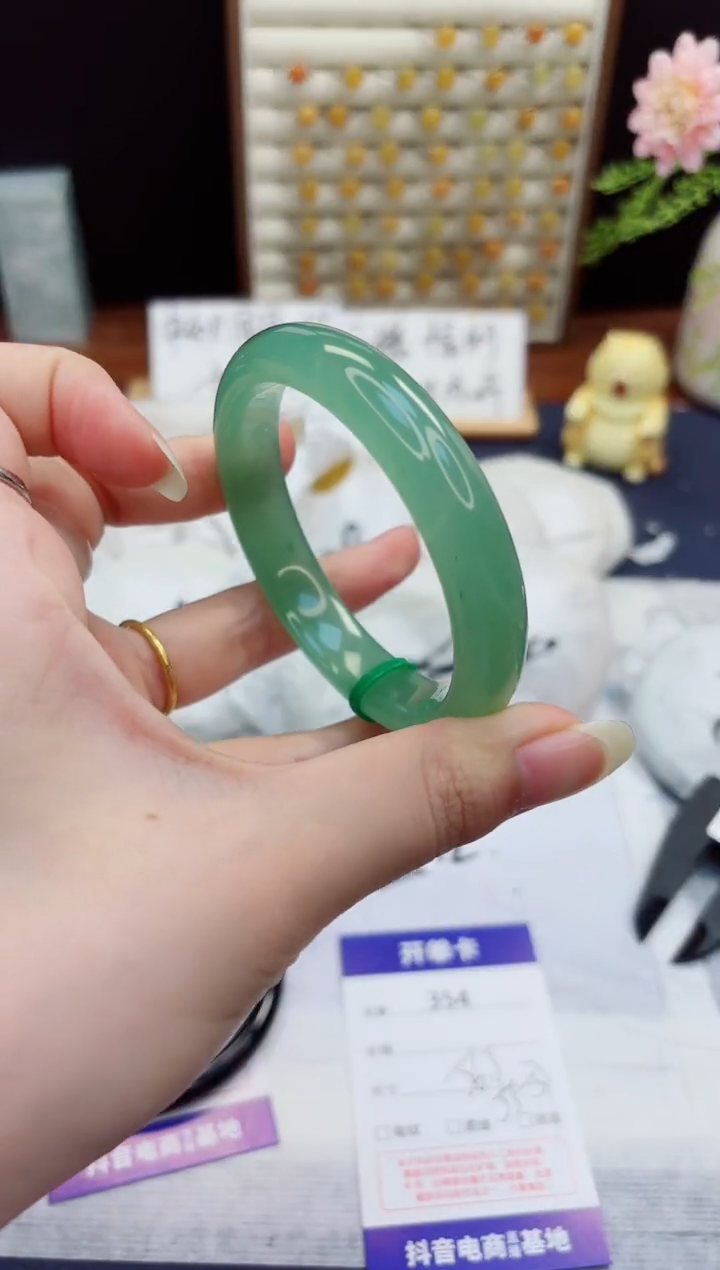 未镶嵌手镯石英质玉354-东陵玉-圈口56
