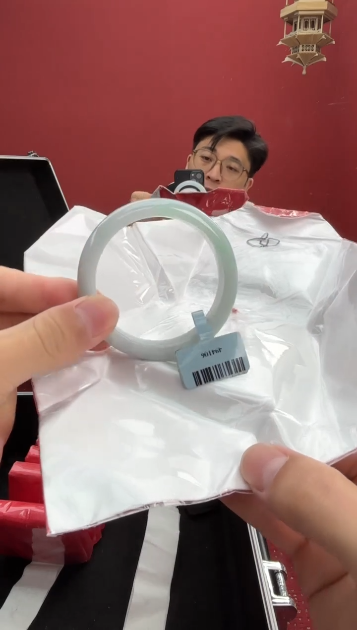 翡翠手镯未镶嵌19手镯