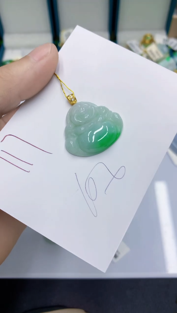 颈饰未镶嵌翡翠翡翠