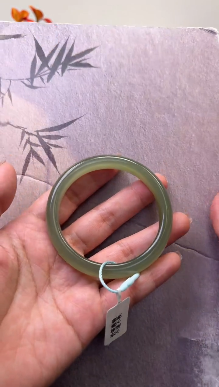 【闪购商品】和田玉手镯未镶嵌手镯