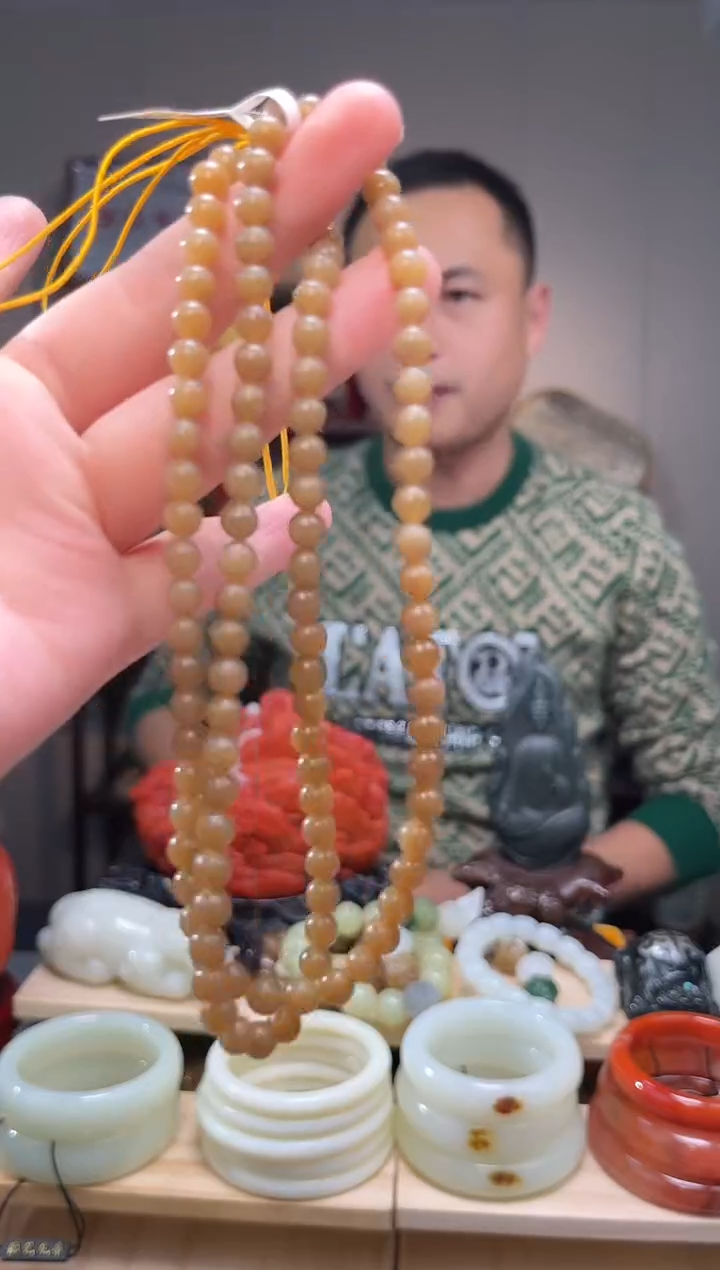 颈饰未镶嵌和田玉长链