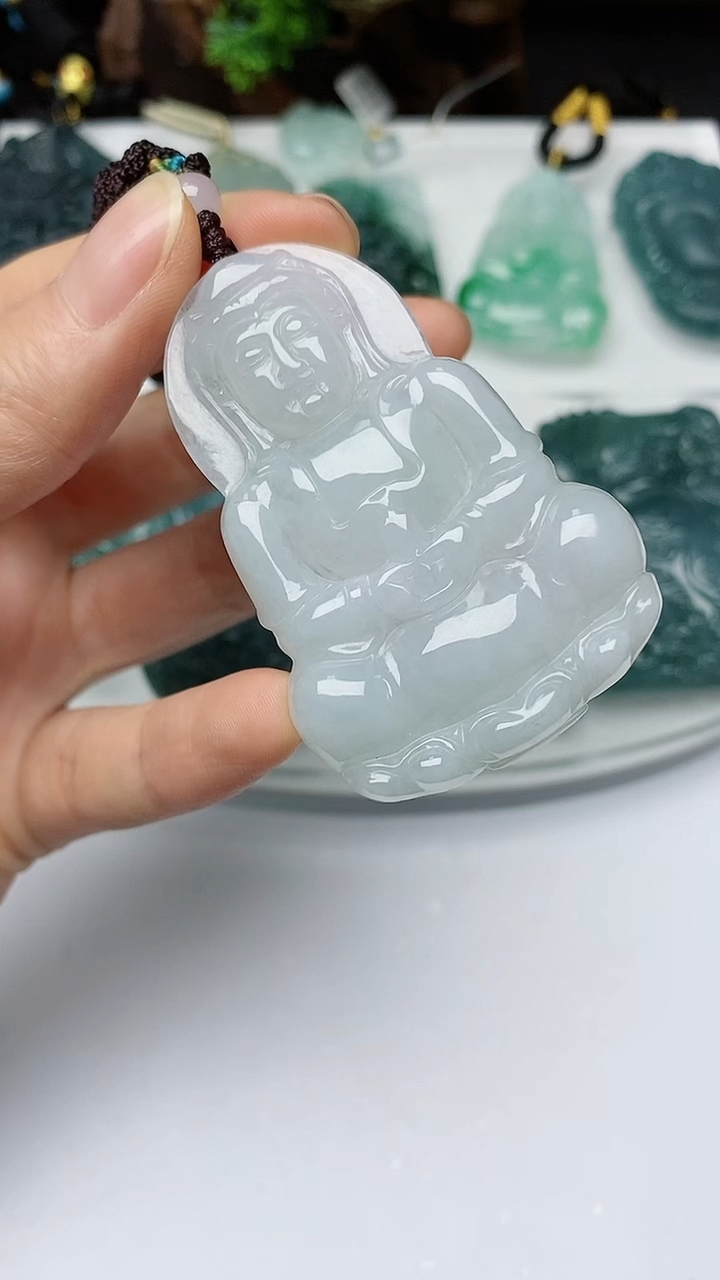 【闪购商品】翡翠颈饰未镶嵌