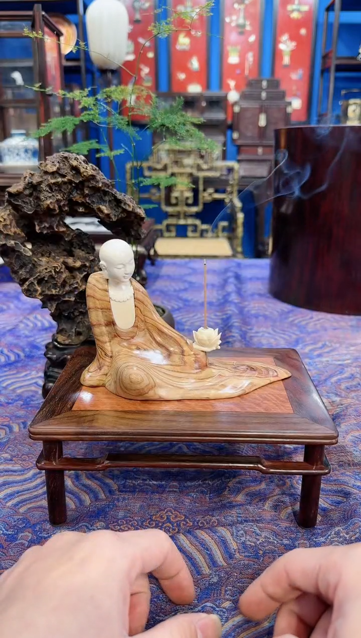 【闪购商品】花梨木类成套家具佛