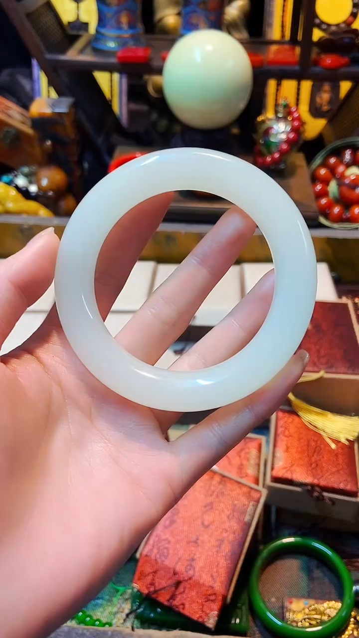 【闪购商品】和田玉手镯未镶嵌主播推荐主播推荐