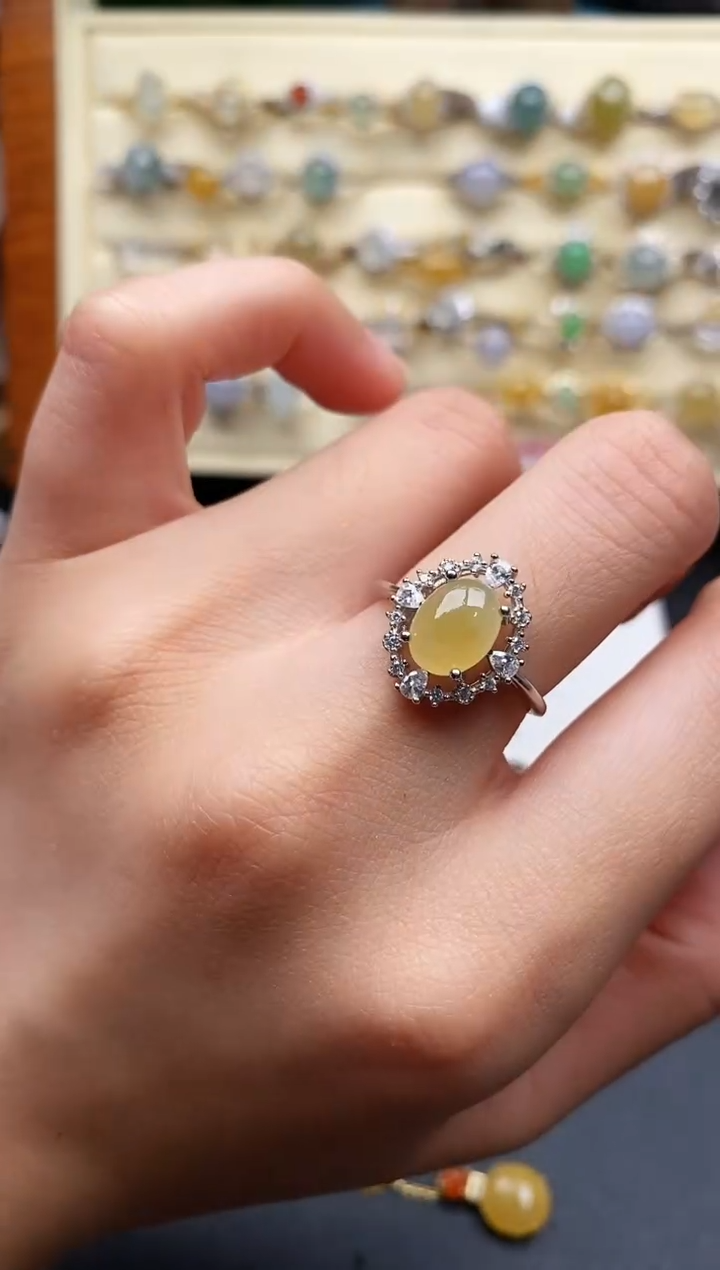 翡翠戒指银S925镶嵌66666666+1