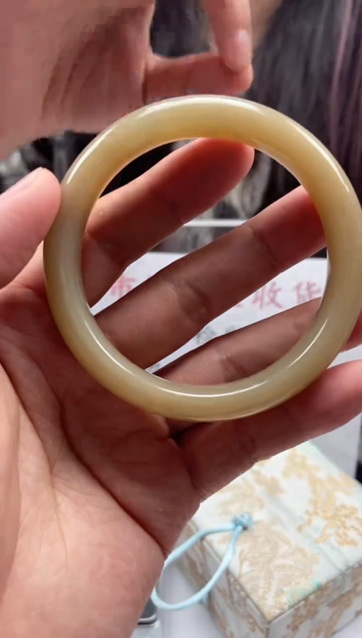 【闪购商品】定制和田玉天然和田玉拍一发一