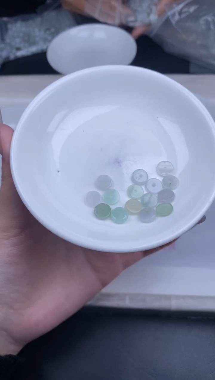 颈饰未镶嵌翡翠散珠批发DIY多样性发货