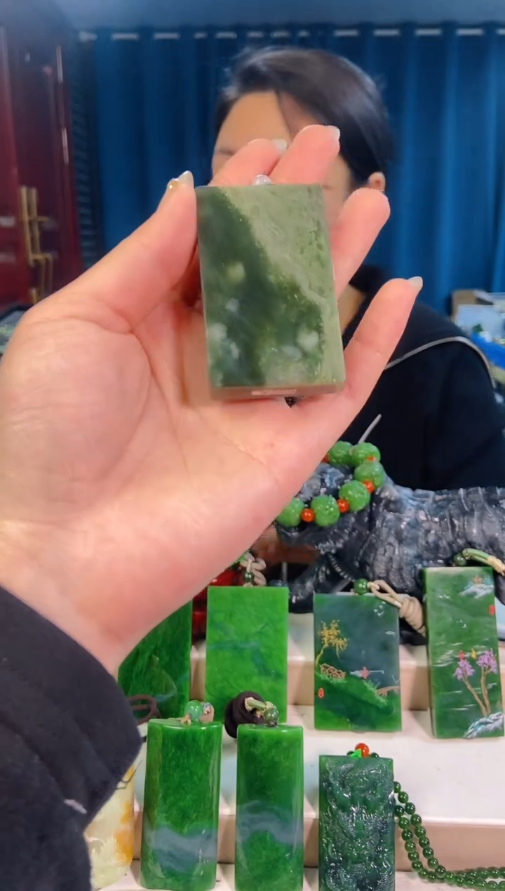 【闪购商品】和田玉挂件未镶嵌1