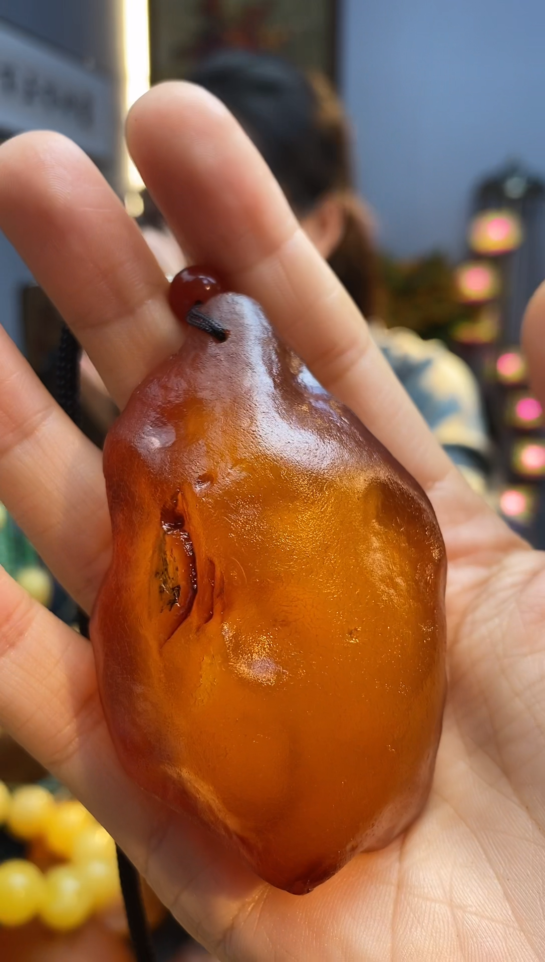 琥珀颈饰未镶嵌吊坠
