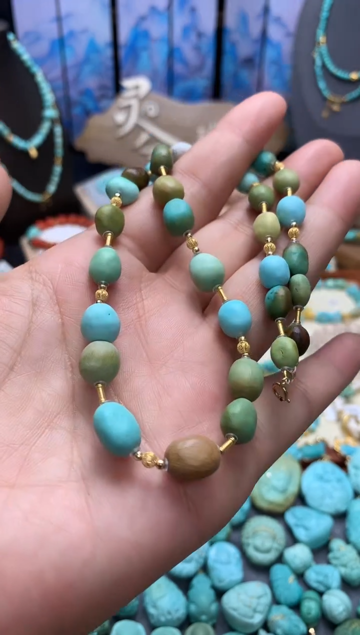 【闪购商品】绿松石颈饰18K金镶嵌糖豆项链