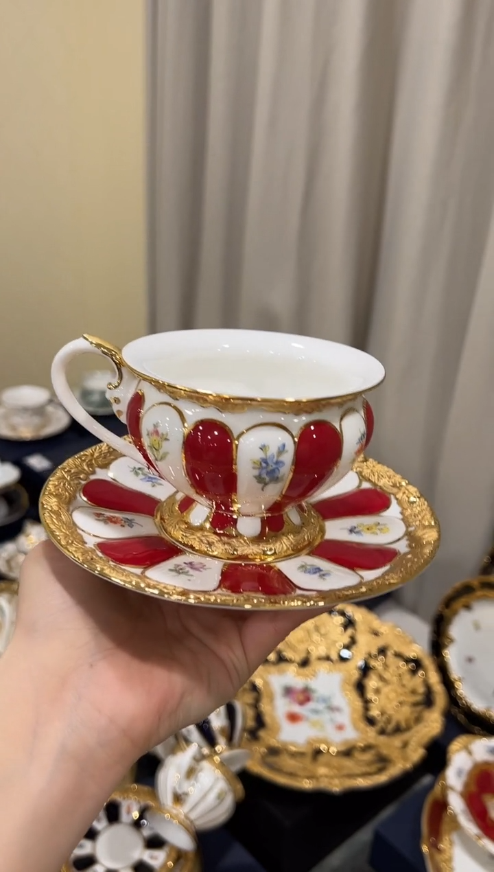 【闪购商品】杯H299--------------