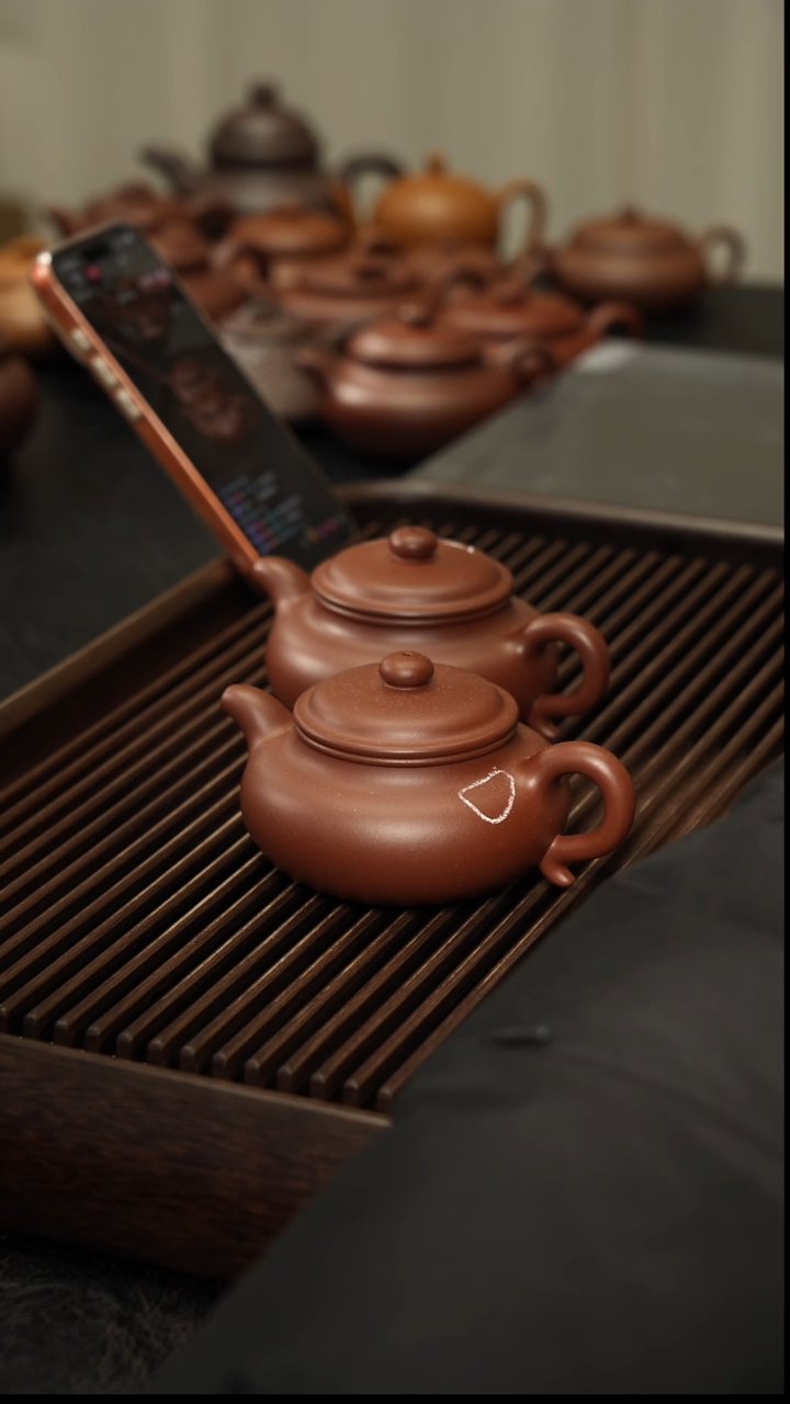 茶壶紫砂妲****赢四底微瑕仿古