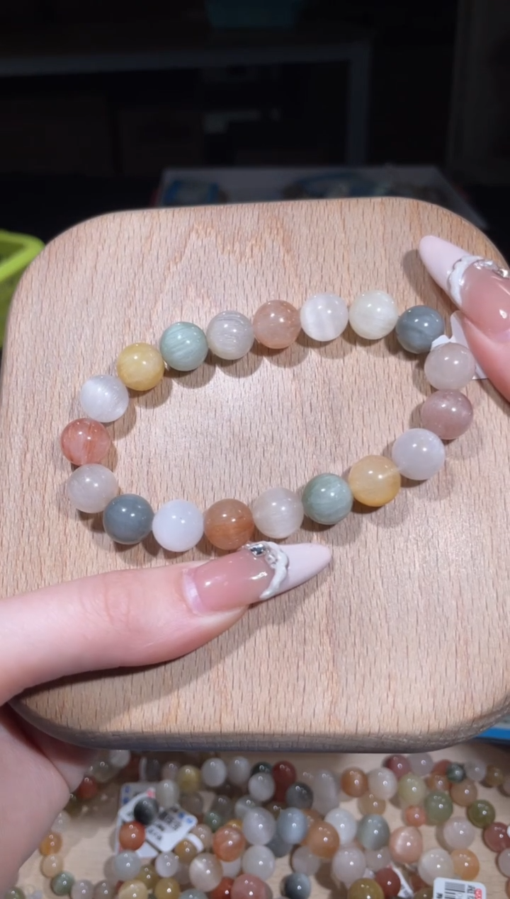 【闪购商品】水晶手链未镶嵌136号多样性发货一M 10+