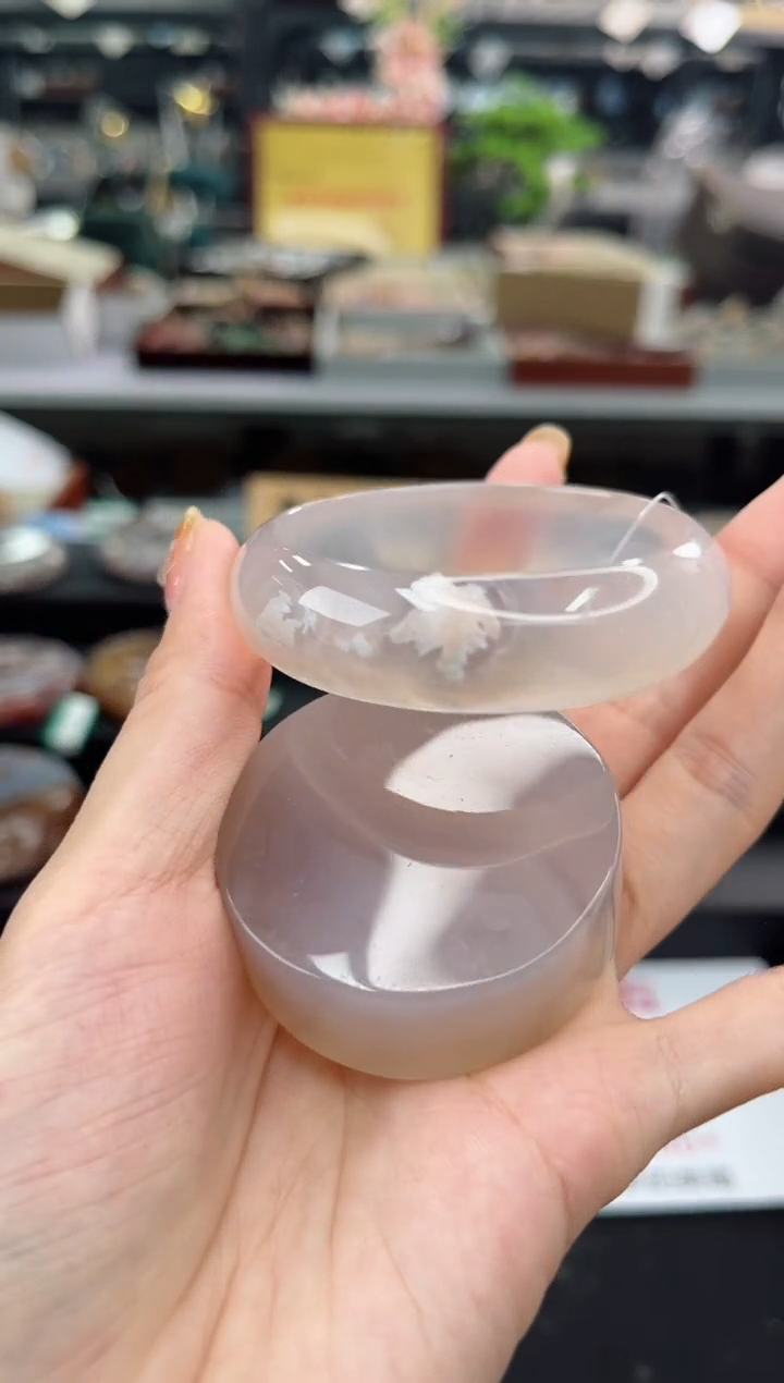 【闪购商品】石英质玉手镯未镶嵌51圈口（赠品镯心）3460004