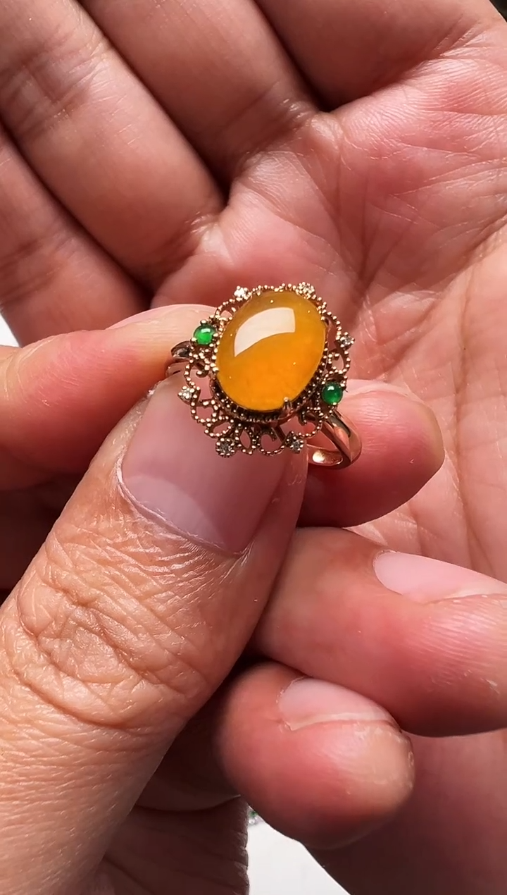 【闪购商品】翡翠颈饰18K金镶嵌翡翠颈饰