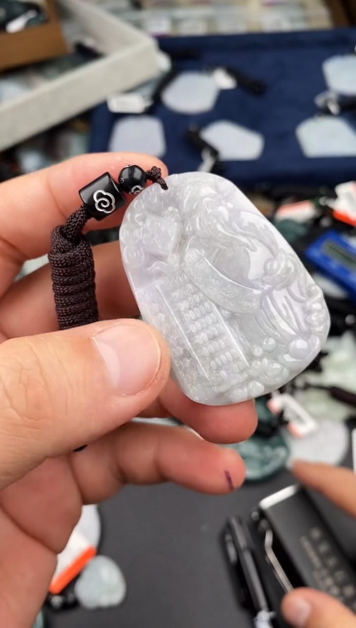 【闪购商品】翡翠颈饰未镶嵌  天然翡翠，一物一图