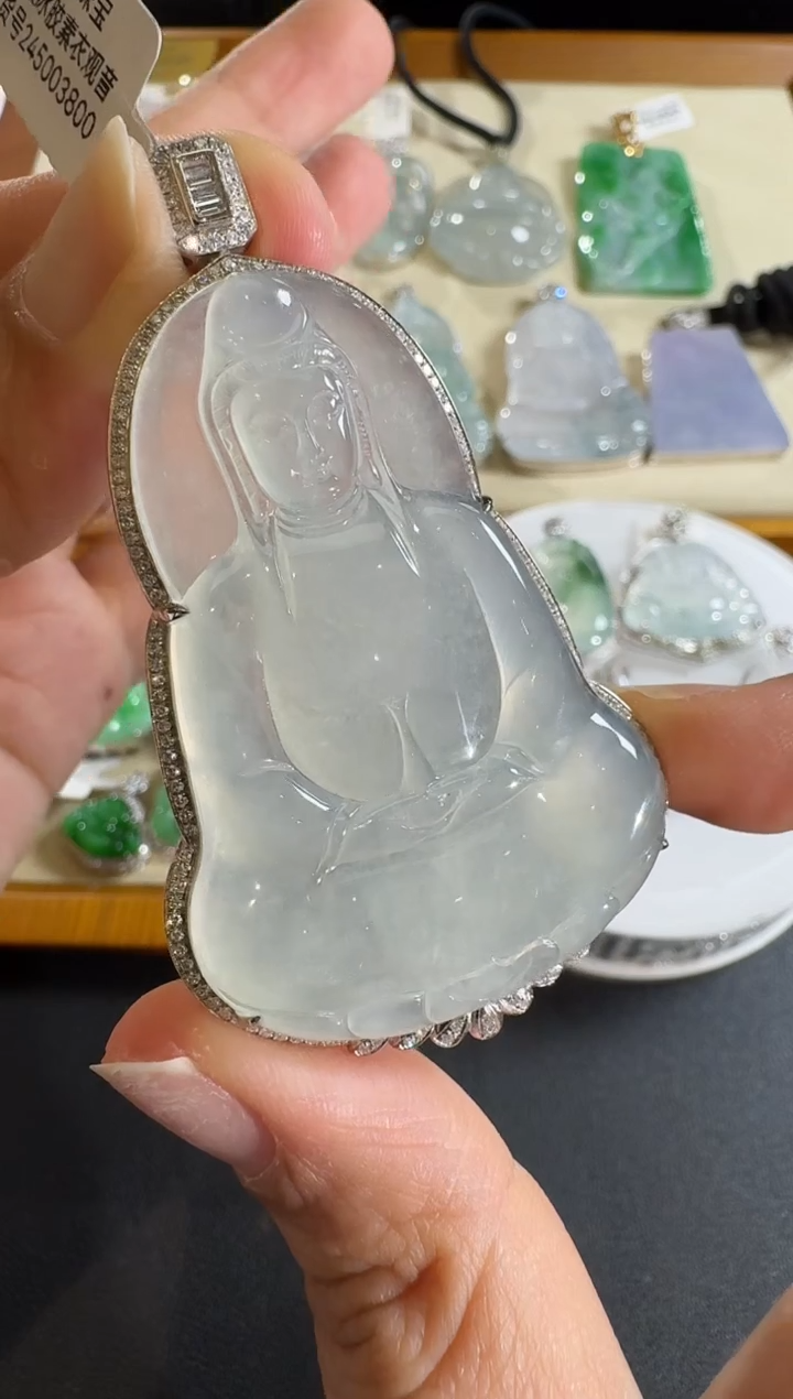 【闪购商品】翡翠吊坠(不含链)18K金镶嵌【源头工厂】钻石镶嵌