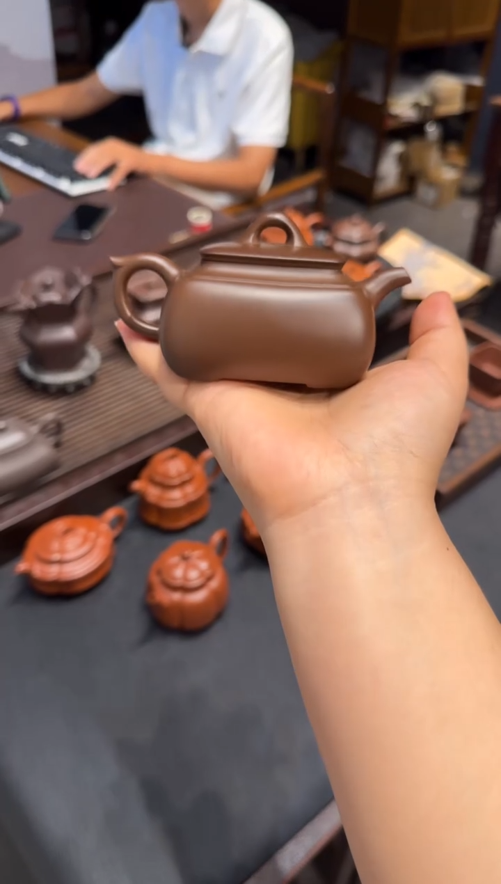 茶壶紫砂u****5长四方 紫砂壶