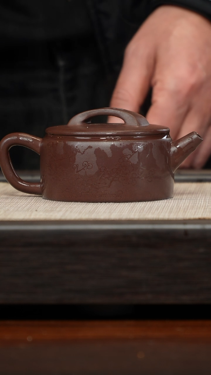 【闪购商品】紫砂茶壶紫泥梅花汉瓦