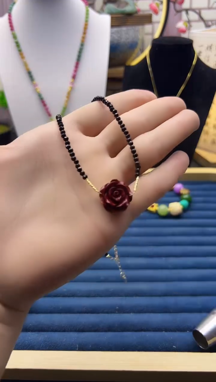 【闪购商品】尖晶石耳钉14K金镶嵌X257