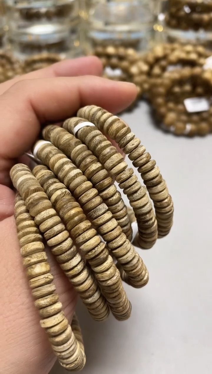 【闪购商品】沉香手串达拉干片片珠单圈多样性发其一