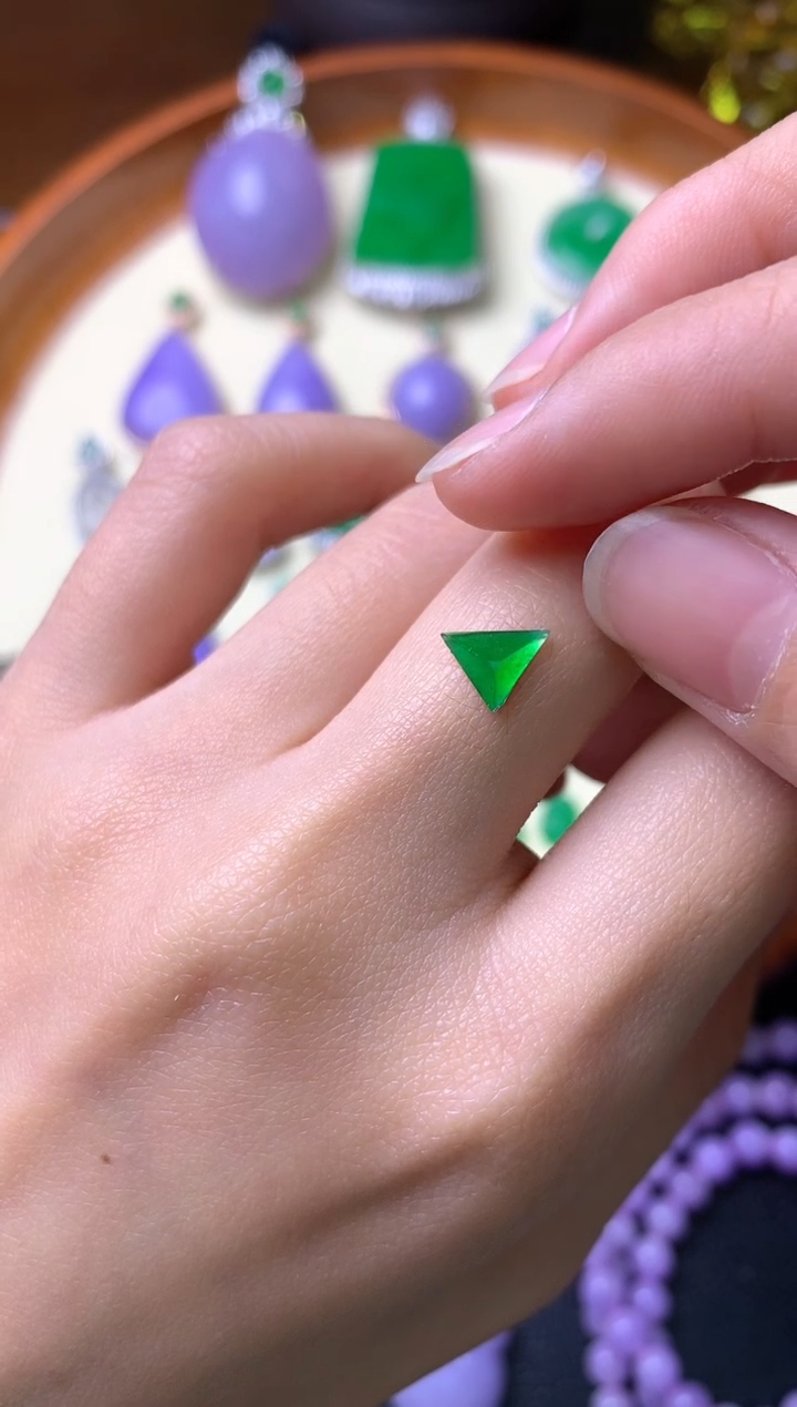 【闪购商品】定制翡翠未镶嵌裸石