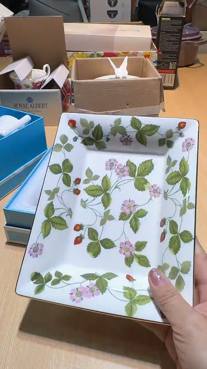 【闪购商品】瓷片锅碗瓢盆一件不剩